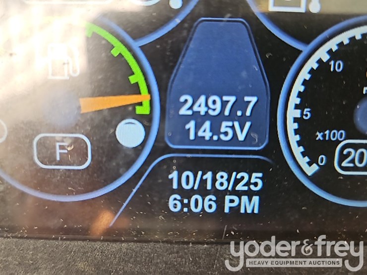 2022-caterpillar-289d3-image-34