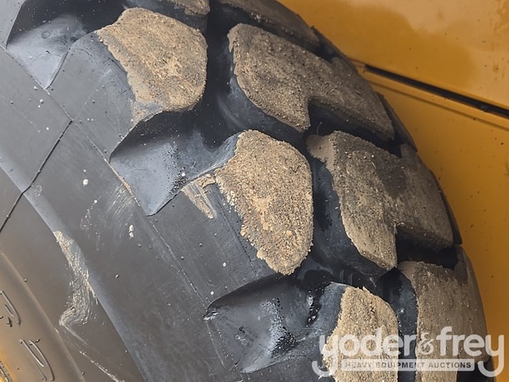 2017-volvo-l110h-image-59