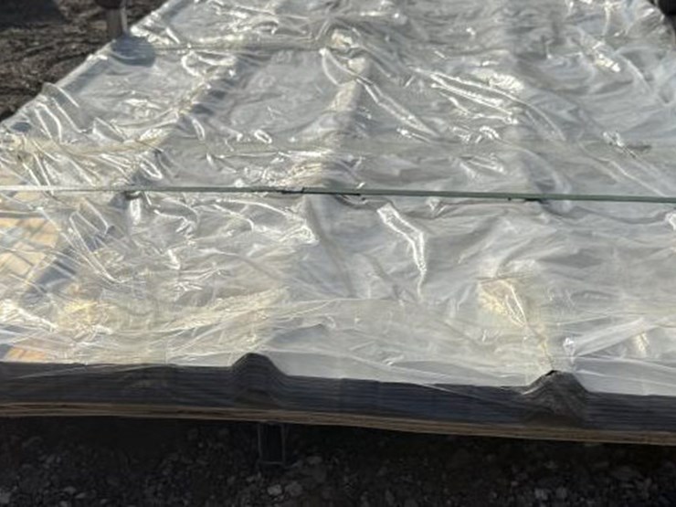 #94-•-(50)-galvanized-corrugated-sheets-38"-x-95"-image-2
