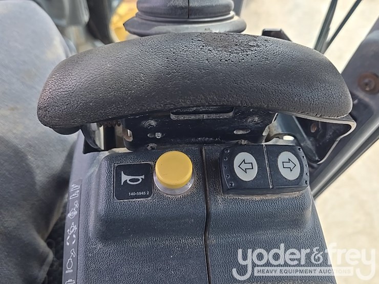 2009-caterpillar-140m-vhp-plus-image-94