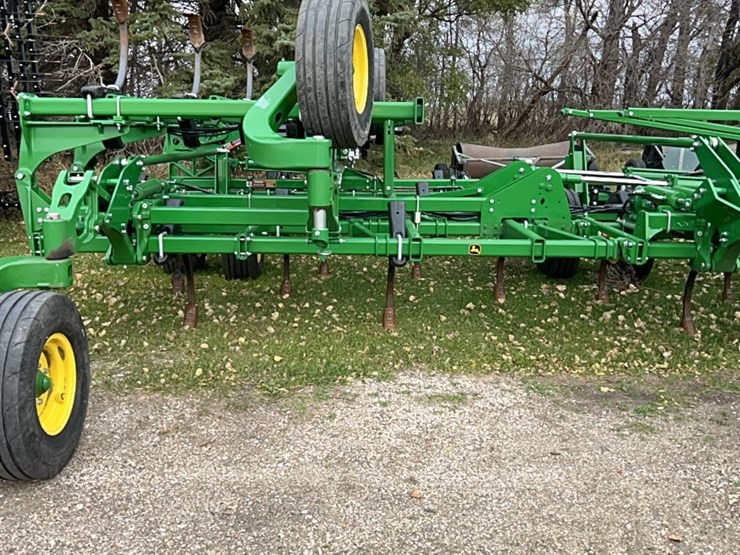 2022-john-deere-52-image-157