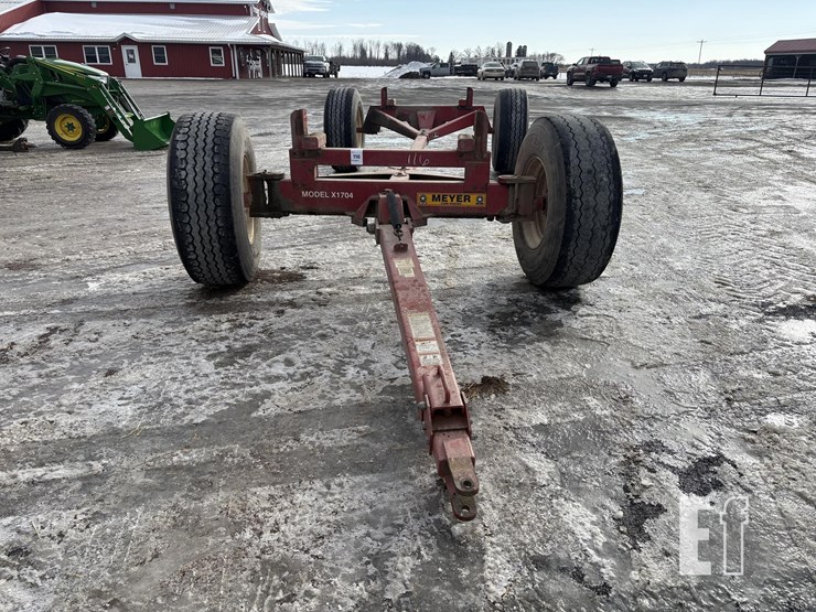 2016-meyer-x1704-image-2