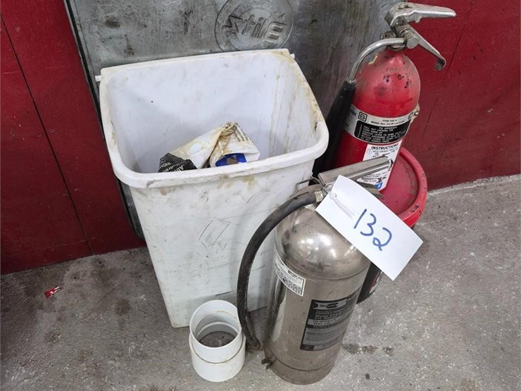 fire-extinguishers,-trash-can-image-1