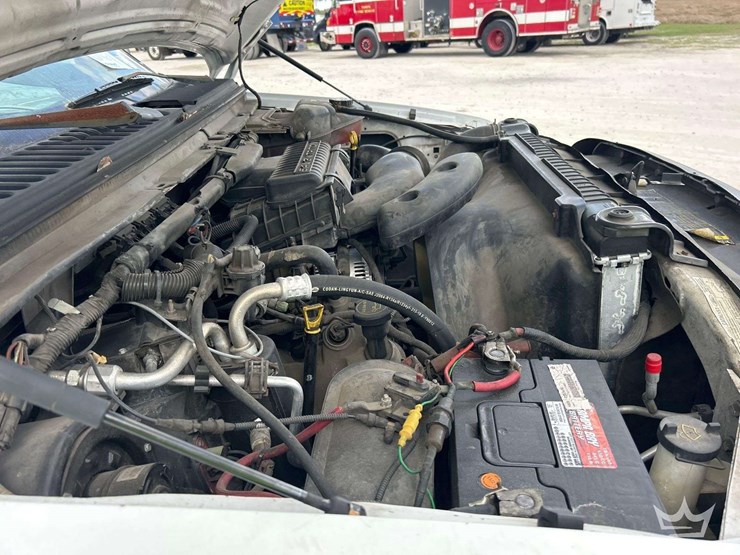 2005-ford-f350-image-8