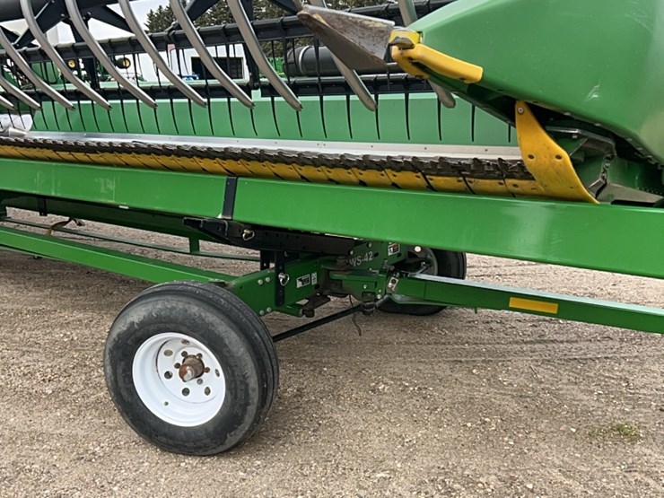 2013-john-deere-640-image-13