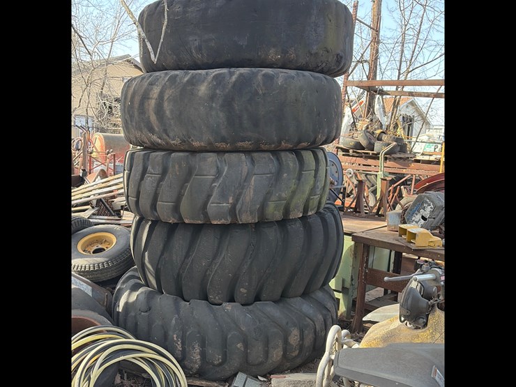 #70-•-7-huge-tires-image-2