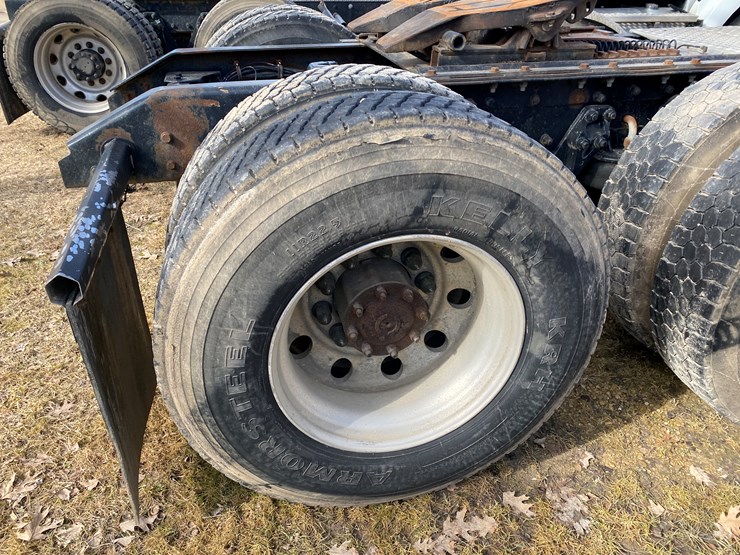 2000-kenworth-t800-image-30