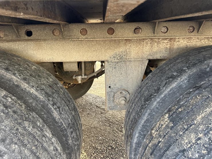 2018-utility-53'-image-15