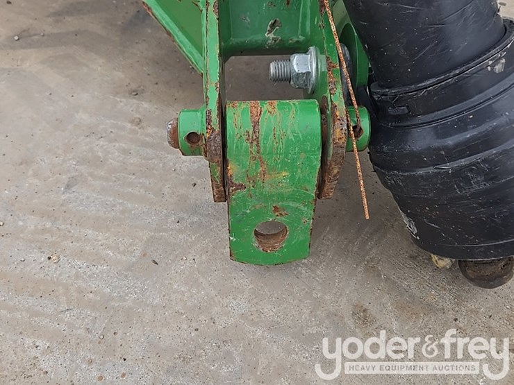 2020-john-deere-mx10-image-27