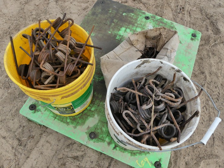 pallet-of-hay-tedder-tines-image-1