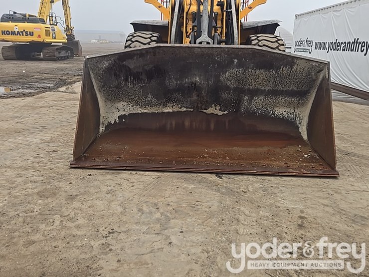 2017-volvo-l110h-image-11