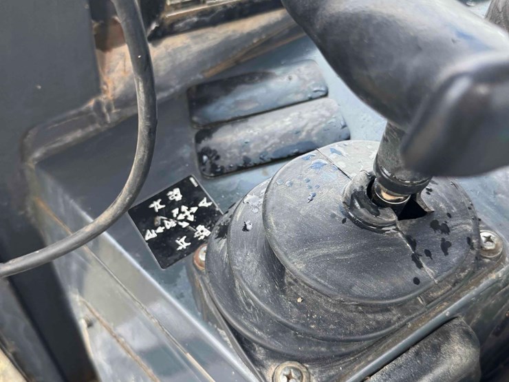 deere-450j-lt-image-23