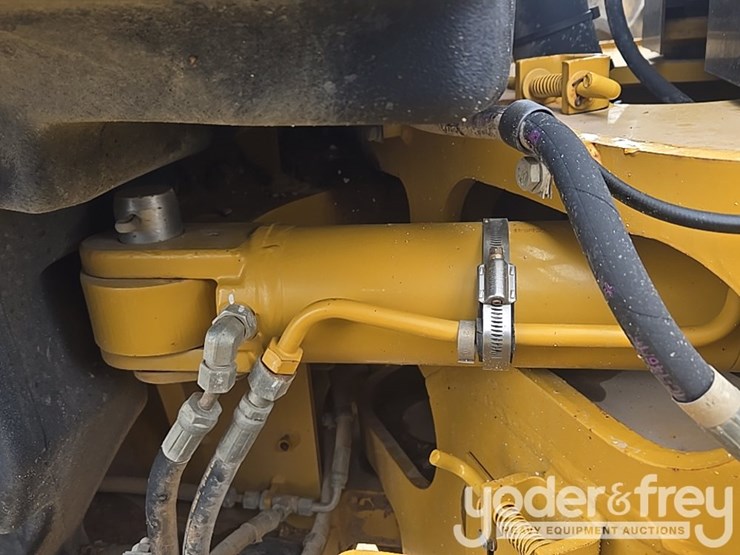 2009-caterpillar-140m-vhp-plus-image-59