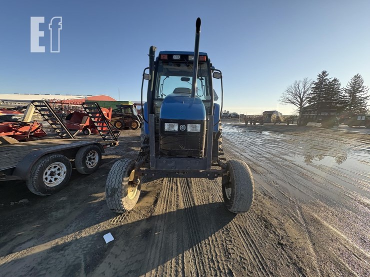 new-holland-ts110-image-2