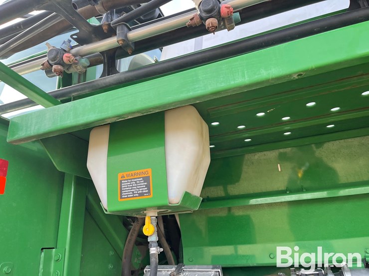 2013-john-deere-4830-image-12