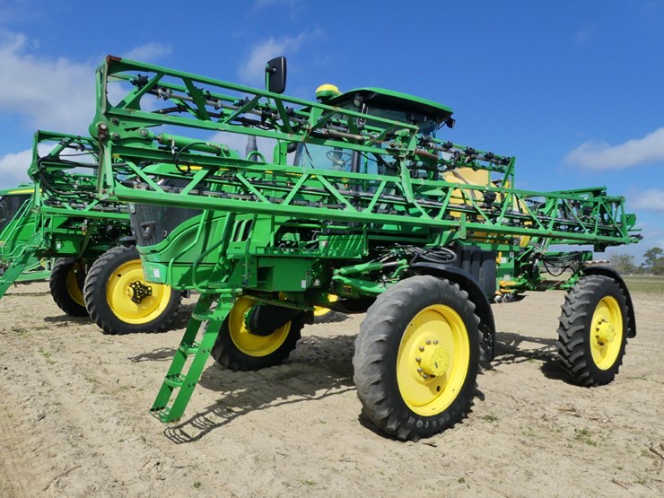 2022-john-deere-r4023-image-1
