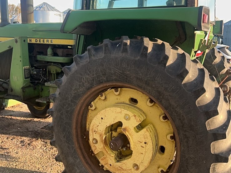 john-deere-4430-image-24