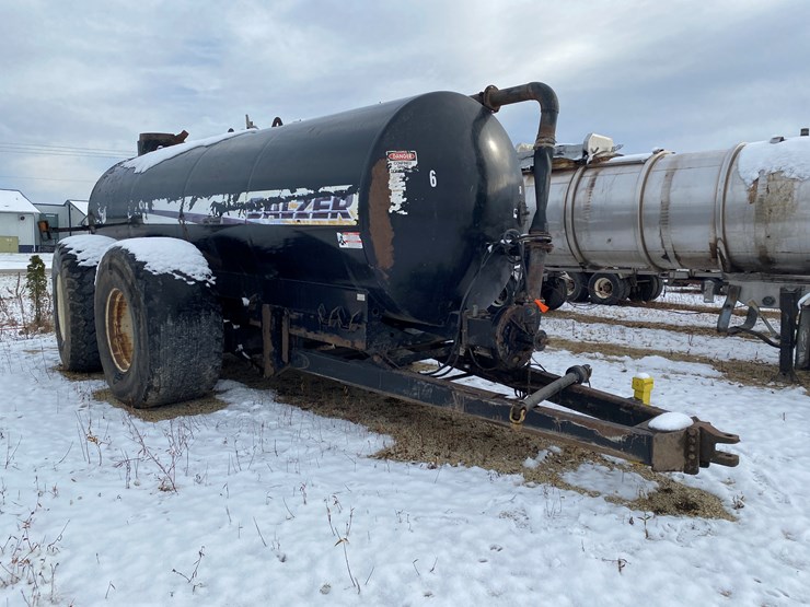 #1200-•-balzer-6000-tandem-axle-tanker-(no-title)-(st.-nazianz,-wi)-image-4