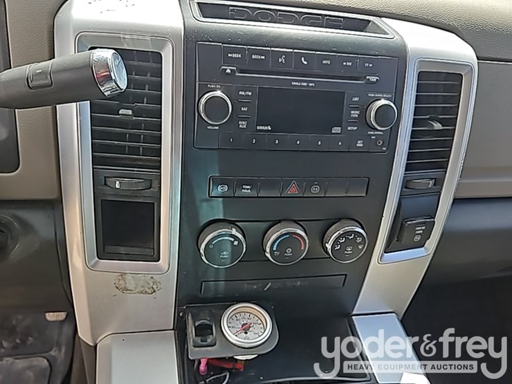 2010-dodge-ram-3500-image-51