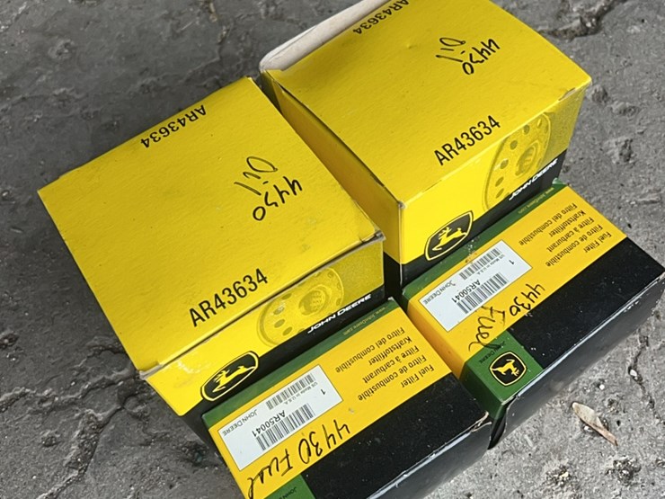 john-deere-4430-image-7