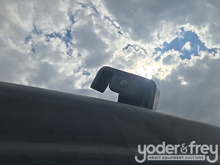 2018-volvo-ec200el-image-88