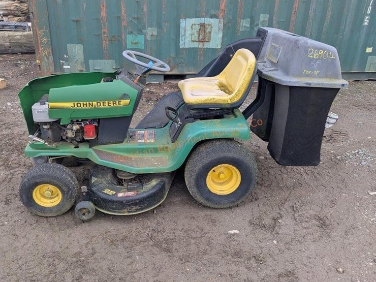 john-deere-la-image-1