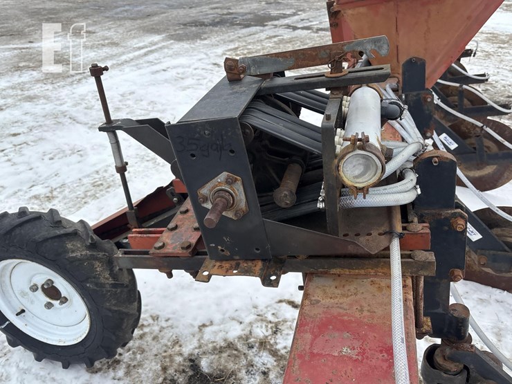 miller-6-row-56-image-7