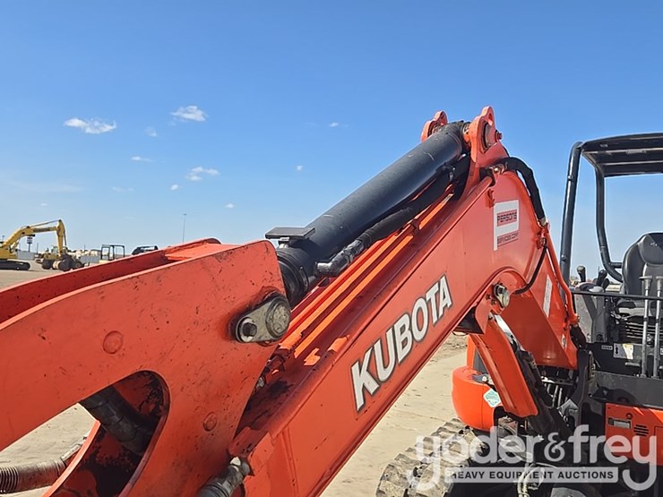 2018-kubota-kx057-4-image-46