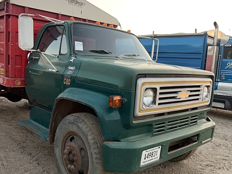 1975-chevrolet-c60-image-17