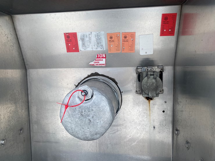 2000-walker-tanker-image-12