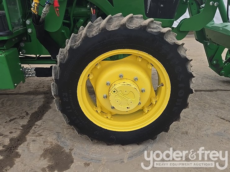 2020-john-deere-5075e-image-31