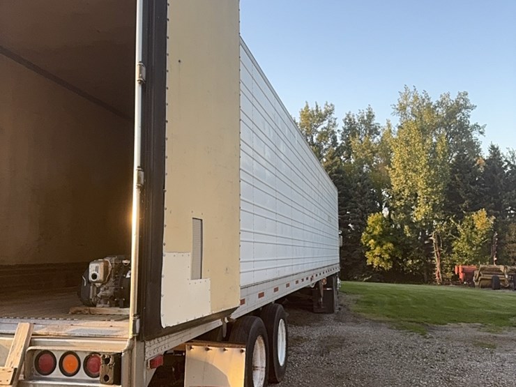 1996-sprayer-trailer,-48’,-fully-equipped-with-three-mixing-cones,-two-pumps,-hoses-,-four--1650-gallon-poly-tanks,-fully-plumbed,-complete-sprayer-setup,-ready-to-use-image-21