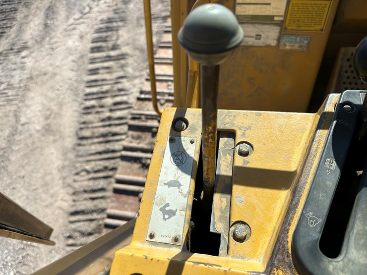 caterpillar-963-image-35