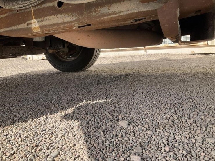 2011-chevrolet-express-4500-image-23