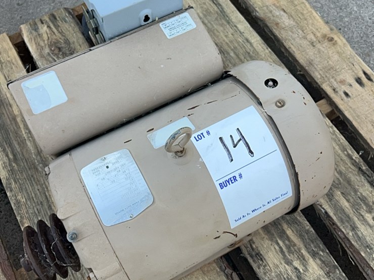 very-good-baldor-7.5-hp-220-single-phase-electric-motor-with-self-contained-on-off-switch-image-13