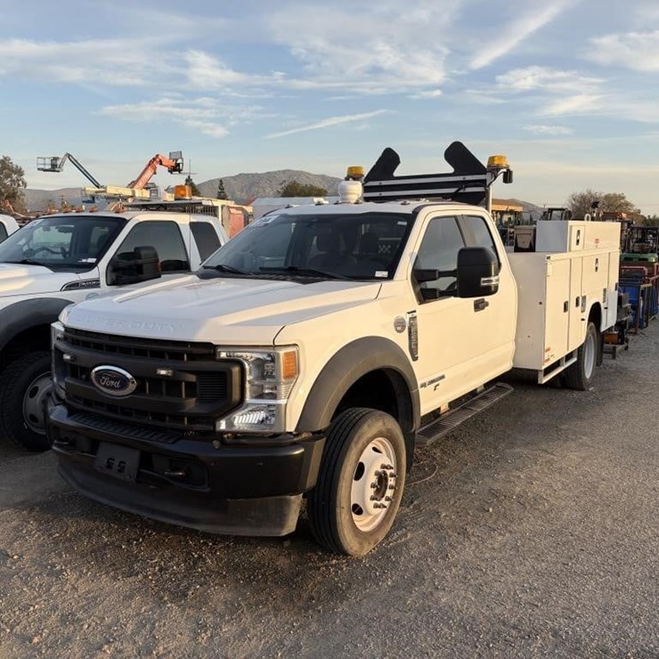 2020 FORD F550