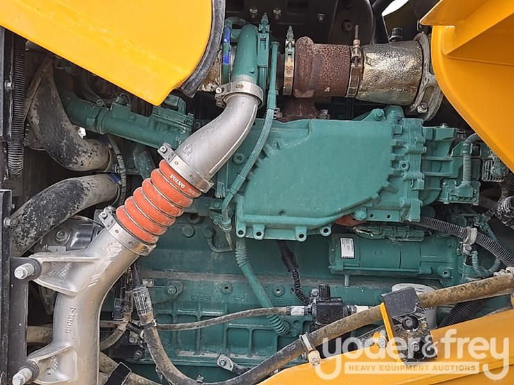 2021-volvo-l90h-image-57