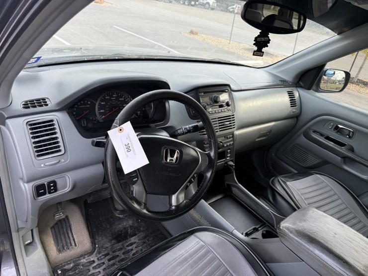 2004-honda-pilot-image-12