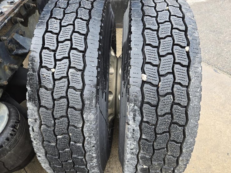 2018-kenworth-t680-image-75