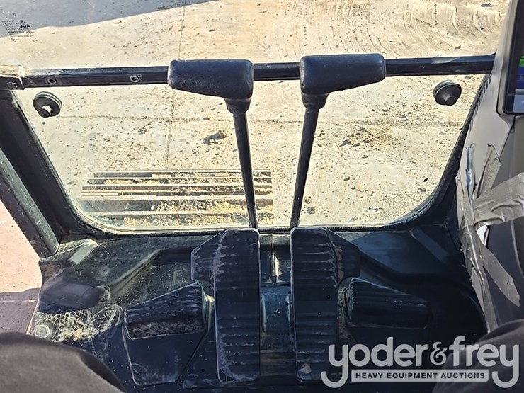 2022-komatsu-pc360-lc-11-image-78