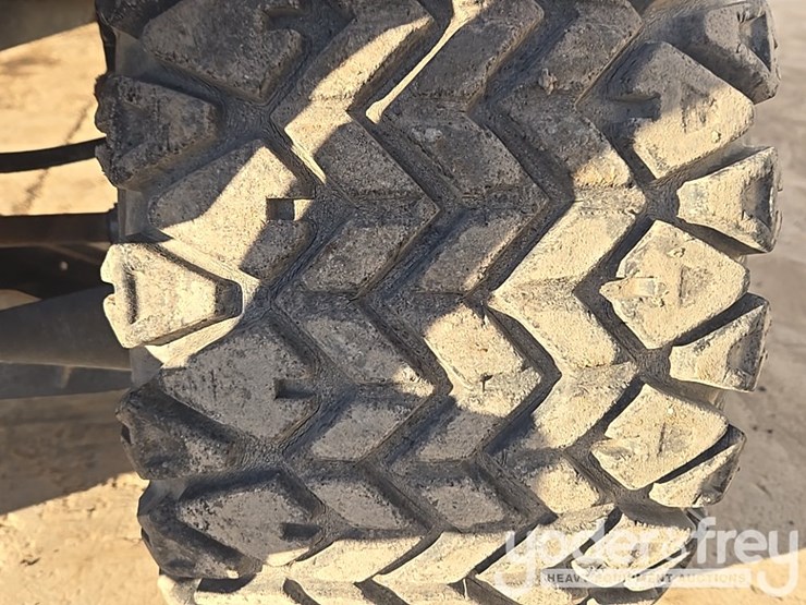 2012-kubota-rtv1140cpx-image-10