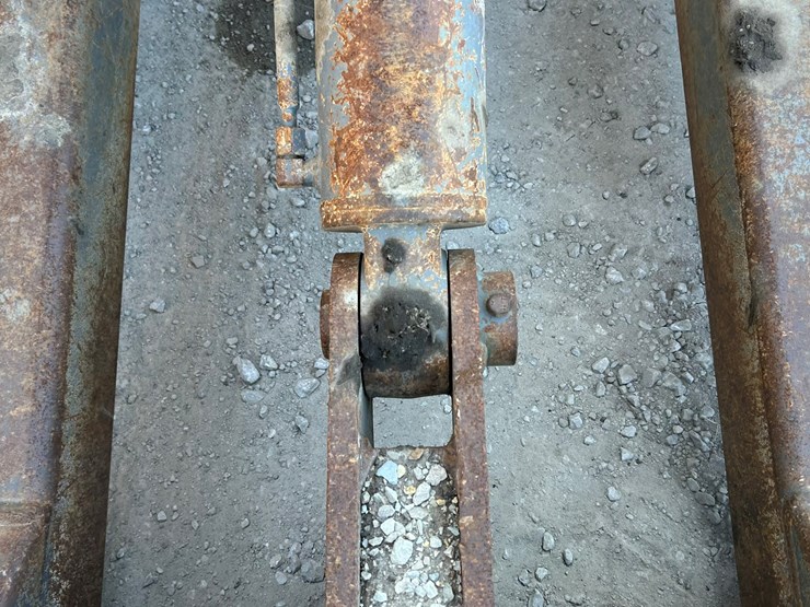 takeuchi-tb180fr-image-45