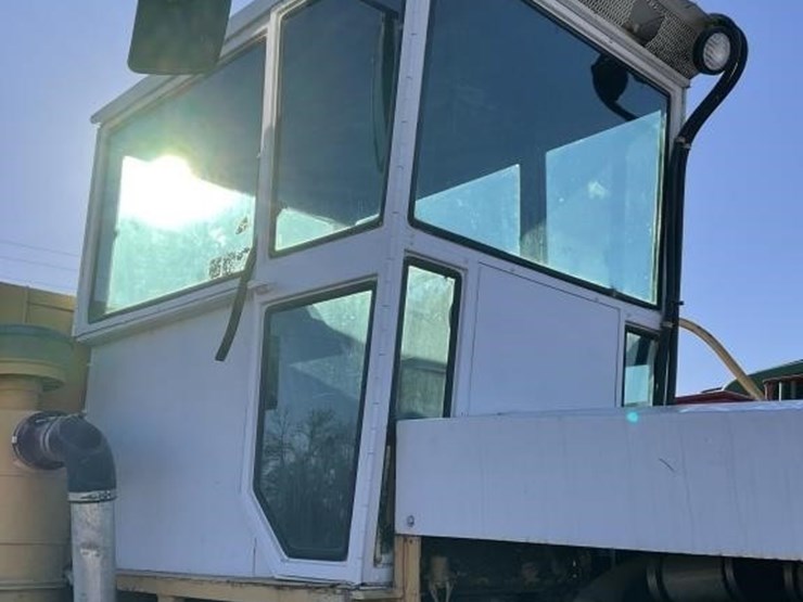 caterpillar-3208-image-8