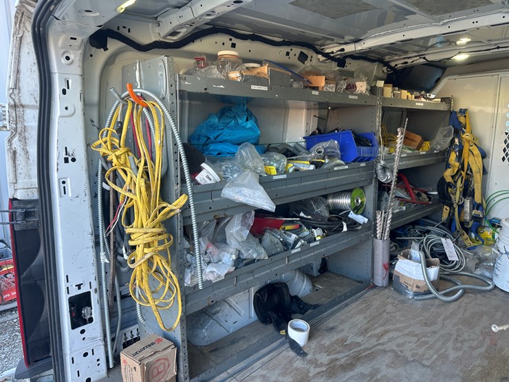 2017-ford-transit-image-23