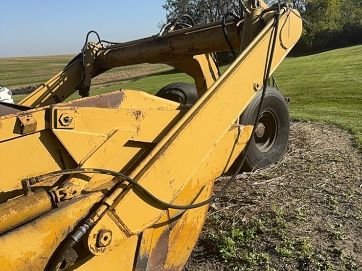 10-yard-ashland-scraper,-hydraulic-push-off,-very-heavy-duty,-works-good-image-26