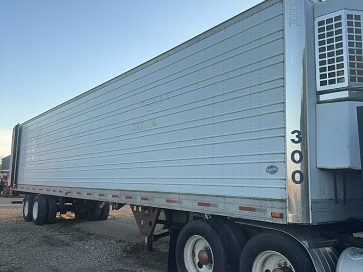 1996-sprayer-trailer,-48’,-fully-equipped-with-three-mixing-cones,-two-pumps,-hoses-,-four--1650-gallon-poly-tanks,-fully-plumbed,-complete-sprayer-setup,-ready-to-use-image-24