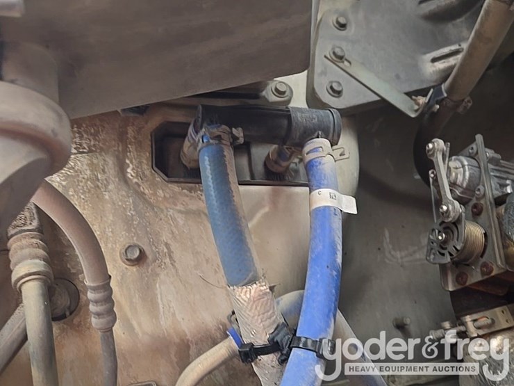 2019-peterbilt-579-image-54