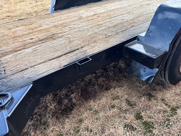 #2276-•-2013-b-&-b-20'-tandem-axle-tilt-bed-trailer-image-14