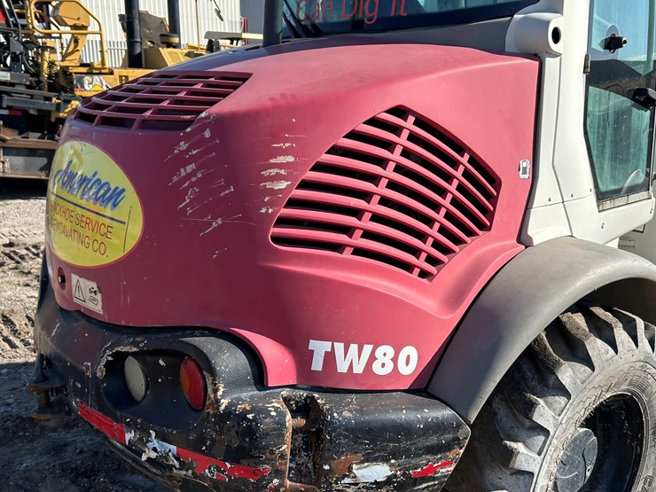 takeuchi-tw80-image-34