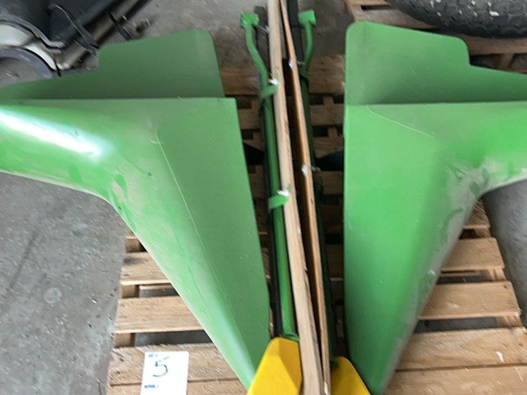 (2)-john-deere-poly-dividers-image-1